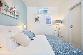 Apartment Aria