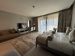 SuperHost EMAAR Residences Apartments - Address Dubai Mall