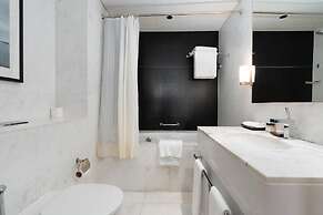 SuperHost EMAAR Residences Apartments - Address Dubai Mall