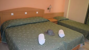 Hotel Serenity Tolo