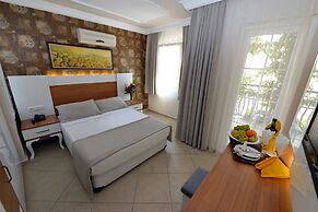 Nicholas Park Hotel