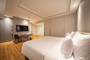 Platinum Hotel Tunjungan Surabaya