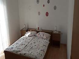 Apartments Biserka