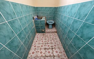 HOTEL PARANGTRITIS WIDODO TUSTIYANI
