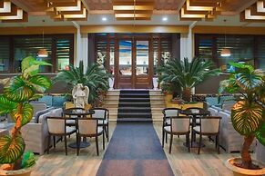 Grand Hotel