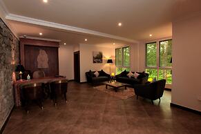 Montrose Golf Resort & Spa