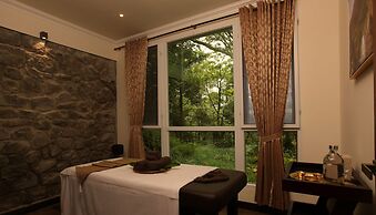 Montrose Golf Resort & Spa