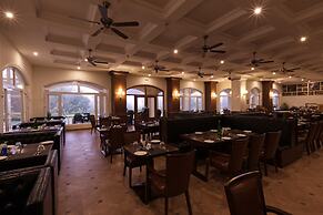 Montrose Golf Resort & Spa