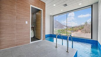 Gapyeong Belloci Firstige Partypoolvilla