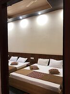 Sunny Pines Resort