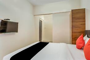 Hotel Crystal Inn