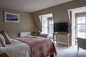 South Sands Hotel