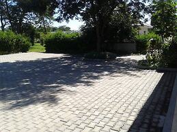 Karuma Travellers Hotel