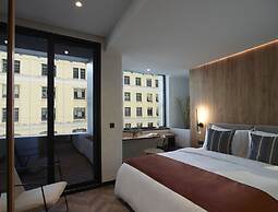 The Port Square Hotel