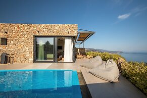 Le Grand Bleu Resort