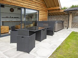 Owl Lodge