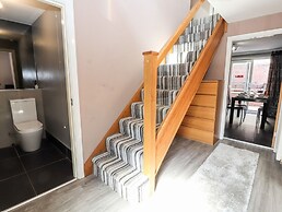 Nant House
