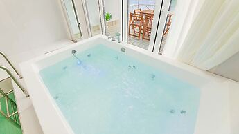 Yeosu Nukim Poolvilla