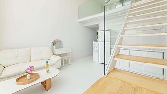 Yeosu Nukim Poolvilla