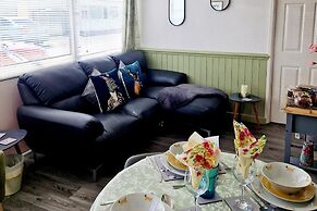 Chalet Ty Lilli Wen -sleep 6- Pet Friendly