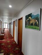 White Horse Inn Restaurant & Motel