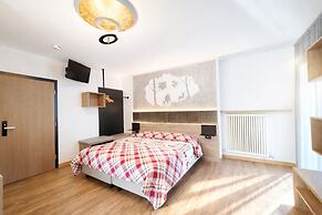 Pier Hotel