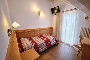 Pier Hotel