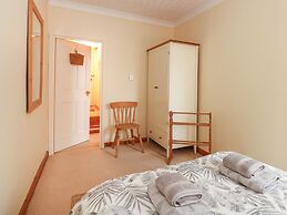 16 Norfolk Heights