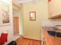16 Norfolk Heights