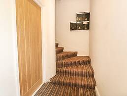 16 Norfolk Heights