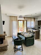 Elani Elaia Villas