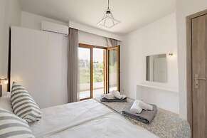 Elani Elaia Villas