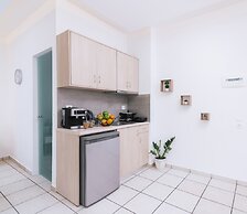Ermis Luxury Suites & Apartments