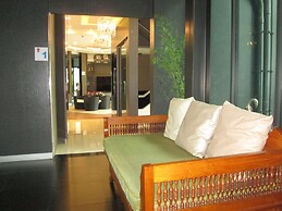 Nest n Rest Hotel