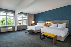 Comfort Inn and Suites