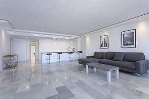 B51 Executive Flats Marbella Puerto Banus