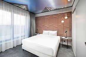 Three Corners Downtown Hotel
