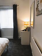 Stylish 3-bed Preston Home for Relaxing Comfy Stay