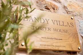 Dandy Villas Tower-Built in 17th century