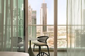 Aura Suites