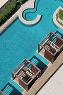 Aura Suites