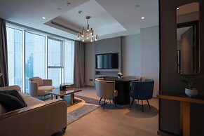 Aura Suites