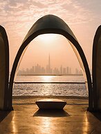Aura Suites