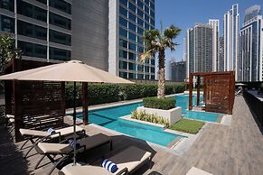Aura Suites