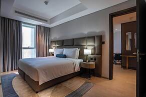 Aura Suites