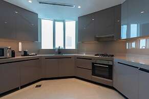 Aura Suites