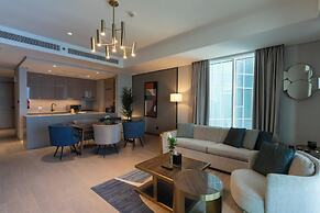 Aura Suites