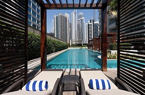 Aura Suites