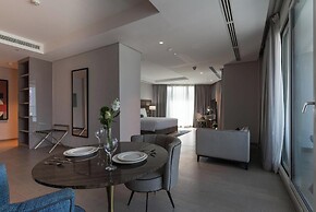 Aura Suites