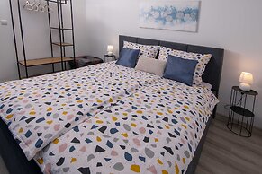 Apartment Point